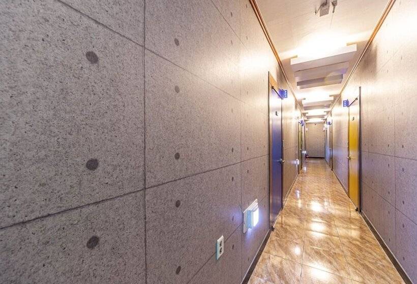 모텔 Gumi Bonggok Dong Jjak