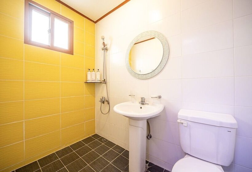 모텔 Gumi Bonggok Dong Jjak