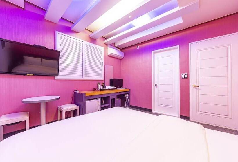 모텔 Gumi Bonggok Dong Jjak