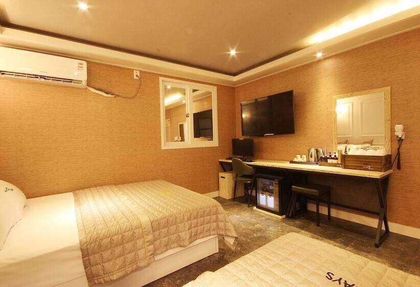 모텔 Gumi Indong Hotel 7days