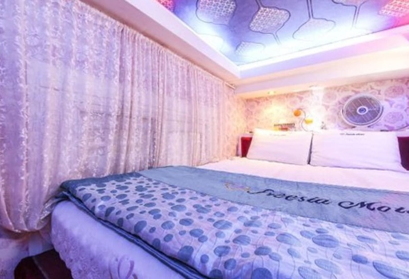 מוטל Gumi Wonpyeong Freesia