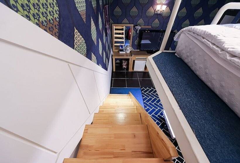 מוטל Gumi Wonpyeong Freesia