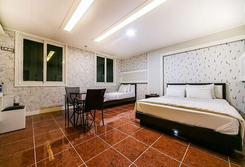 모텔 Gumi Wonpyeongdong Narbonne