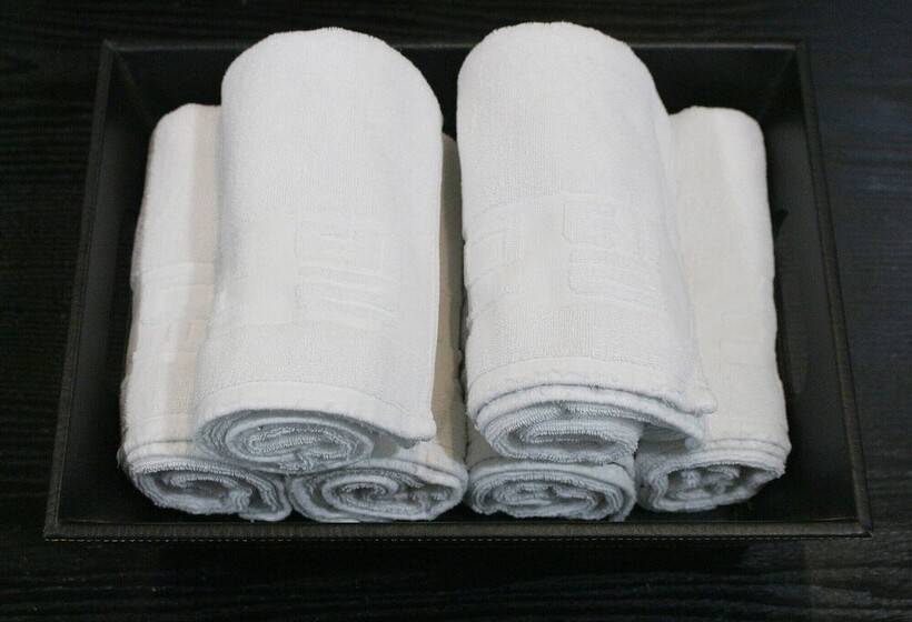 מוטל Gunsan Picasso