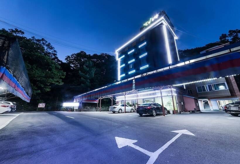 מוטל Gwangju Healing