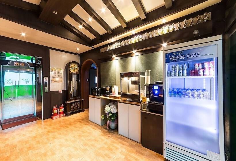 מוטל Gwangju Healing