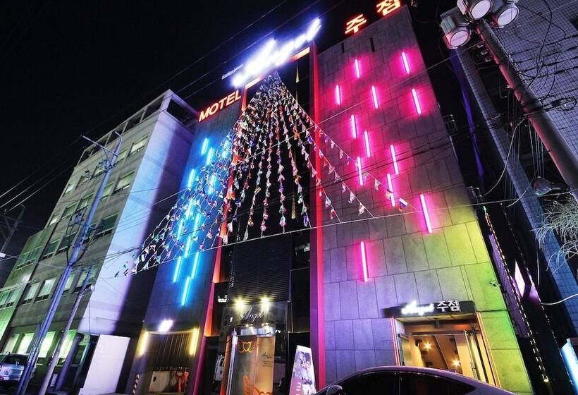 Мотель Gyeongsan Angel