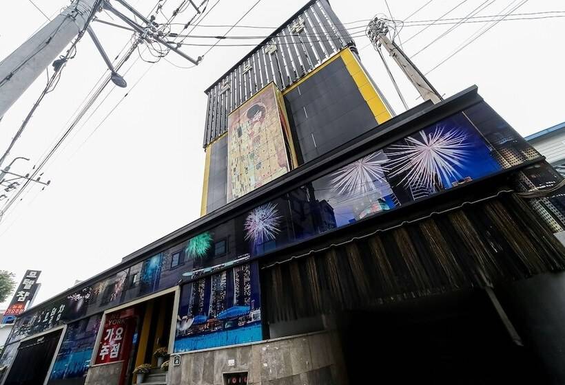 فندق على الطريق Gyeongsan Chyam