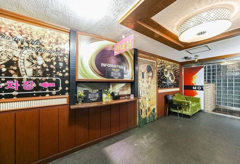 فندق على الطريق Gyeongsan Chyam