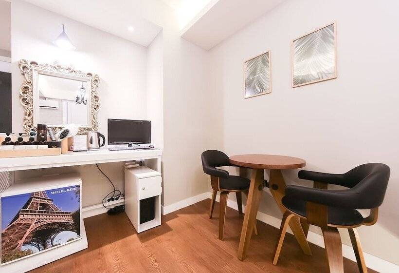 فندق على الطريق Gyeongsan King