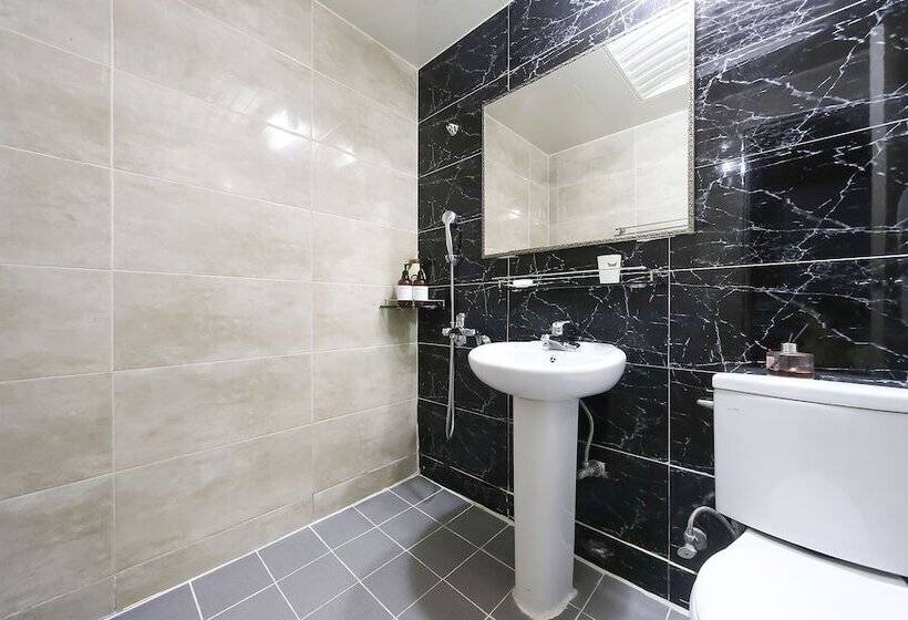 فندق على الطريق Gyeongsan King