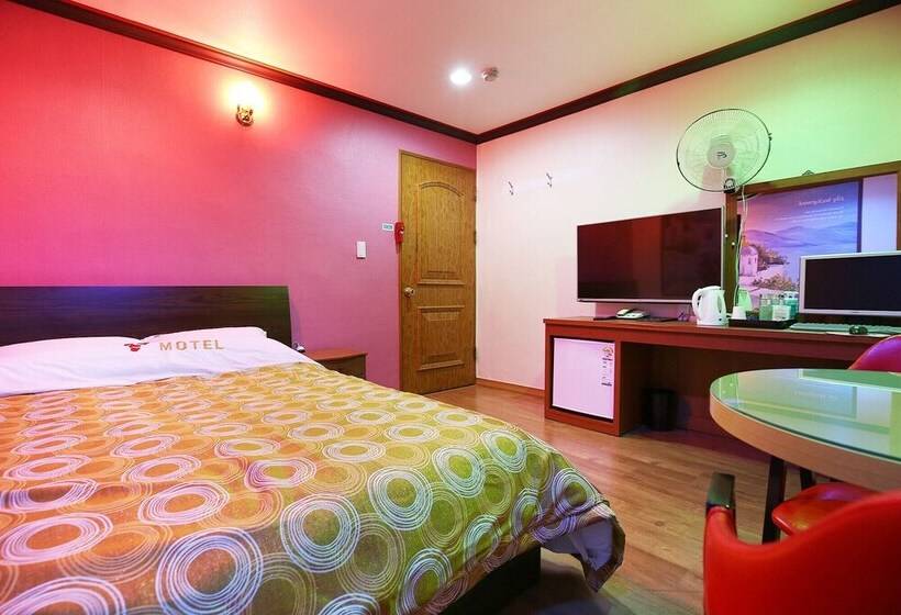 Motel Gyeryong S