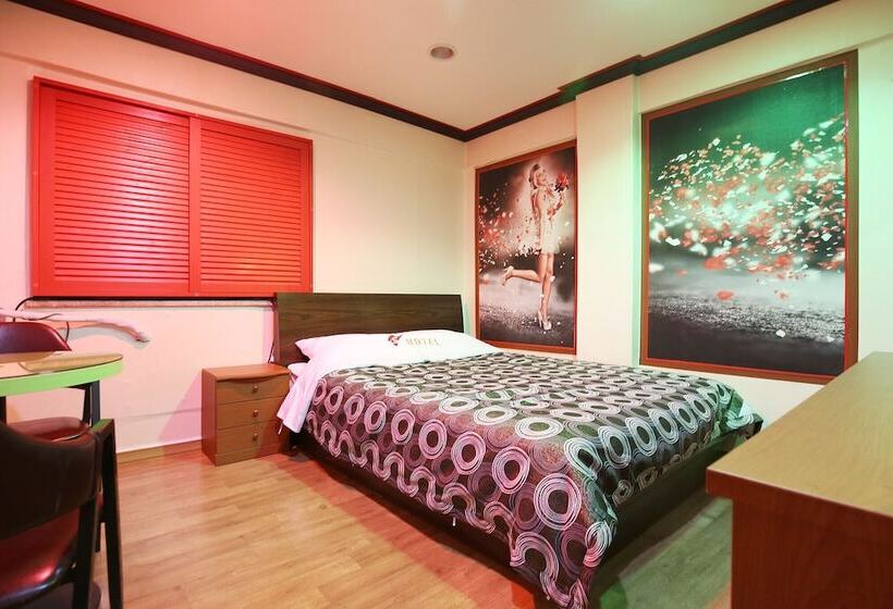 Motel Gyeryong S