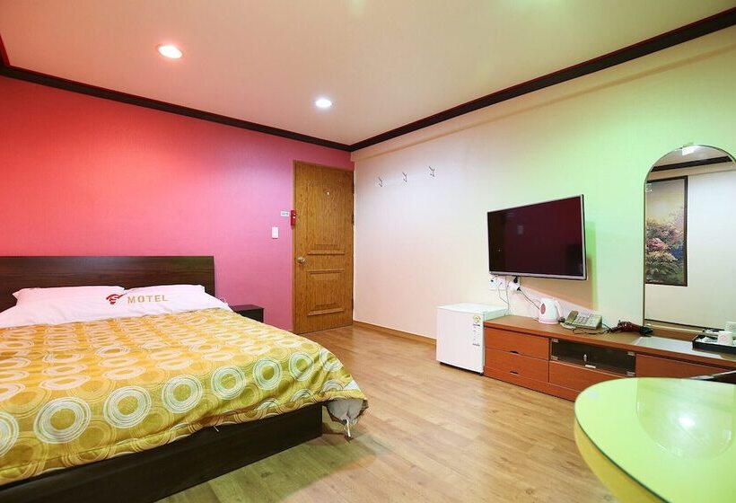 Motel Gyeryong S