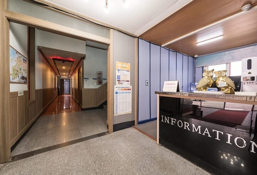 فندق على الطريق Haenam Ttangkkeut Beach