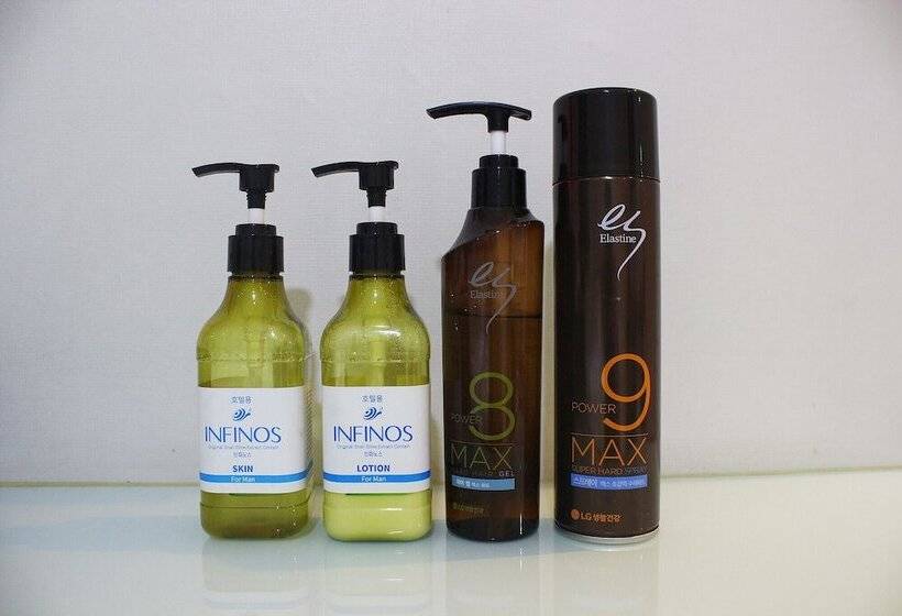 汽车旅馆  Haman The Moon