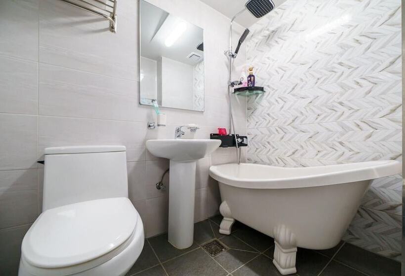 מוטל Hongcheon Cello