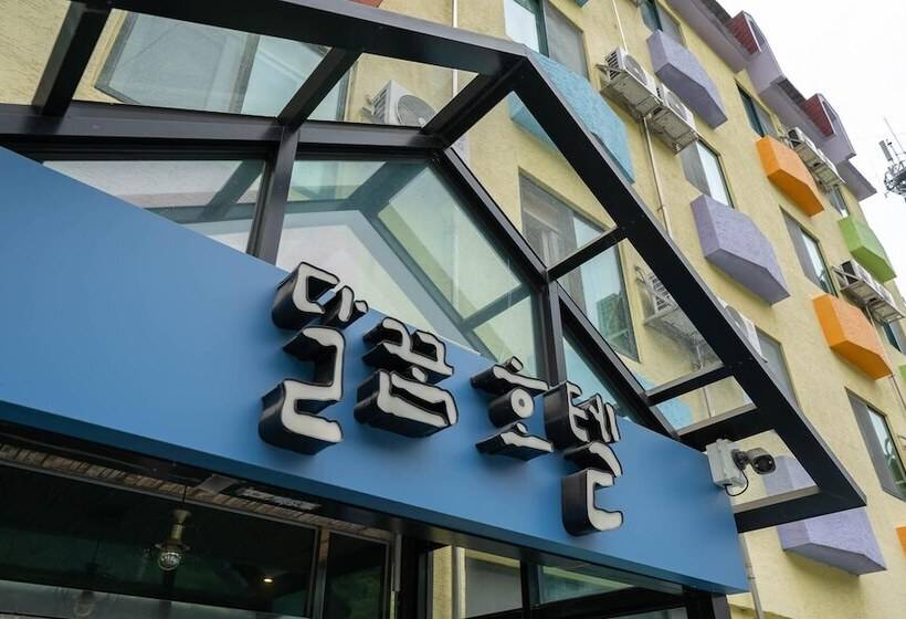 מוטל Hongcheon Dalkkum