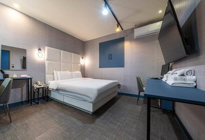 מוטל Hongcheon Dalkkum