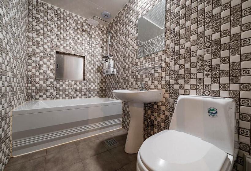 מוטל Hongcheon Dalkkum