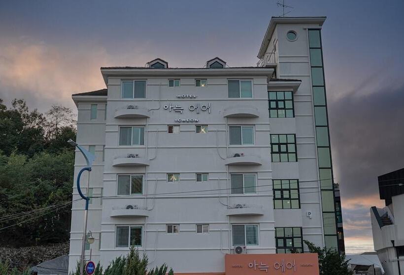 Мотель Icheon Cozy Air Hotel Seolbong Lake