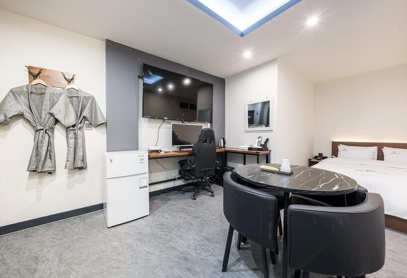 모텔 Incheon Daily