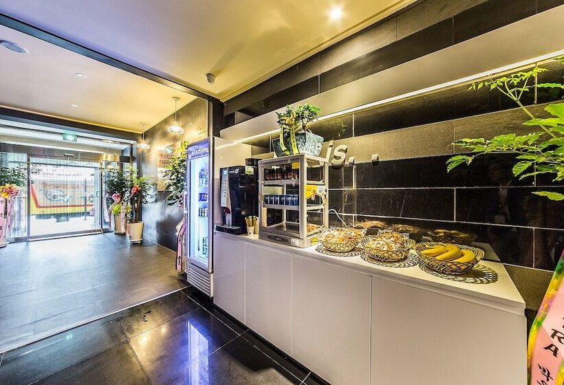 Motel Indeokwon Cello