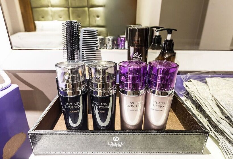 Motel Indeokwon Cello