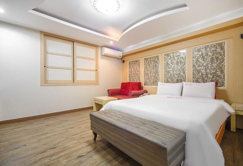 מוטל Jangheung Piano