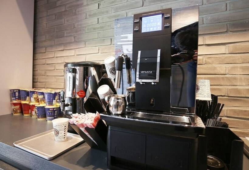 Мотель Jecheon Case