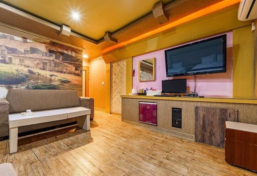 汽车旅馆  Jeongeup Sopung