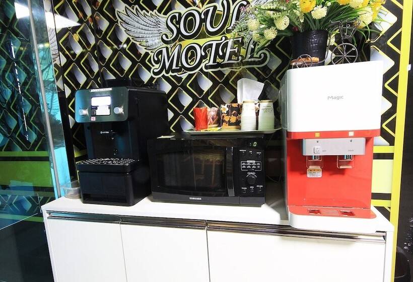 モーテル Jeonju Deokjindong Hotel Soul