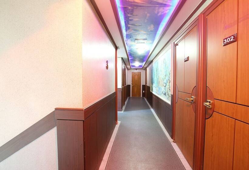 Мотель Jeungpyeong Hotel Italy