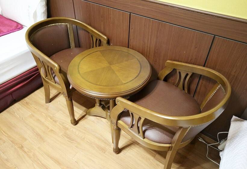 Мотель Jeungpyeong Hotel Italy