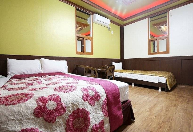 Мотель Jeungpyeong Hotel Italy