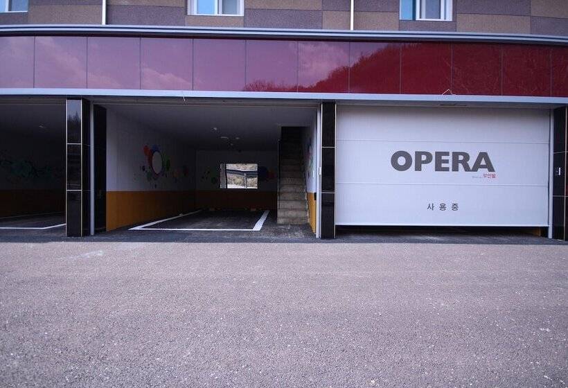 모텔 Jinju Opera