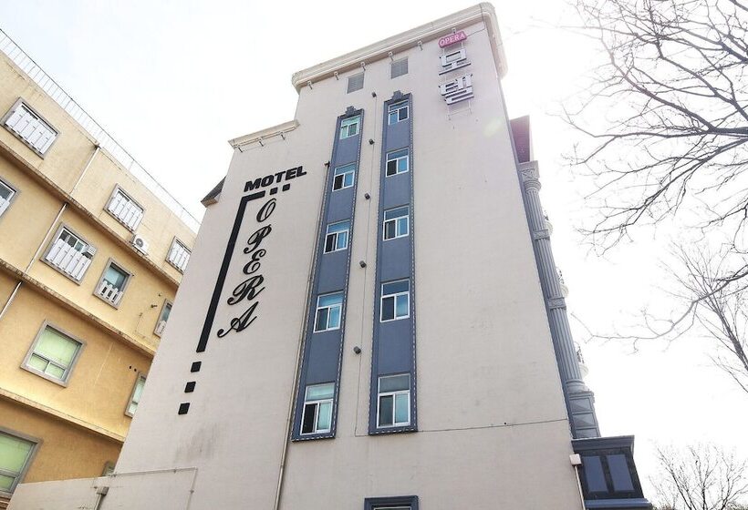 Motel Kyeryong Opera