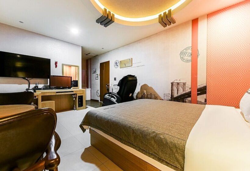 Motel Kyeryong Opera