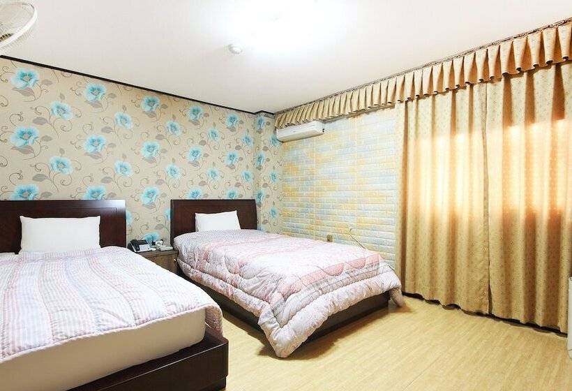 Motel Mokpo Plus