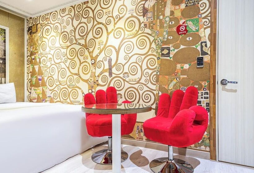 汽车旅馆  Naju Show