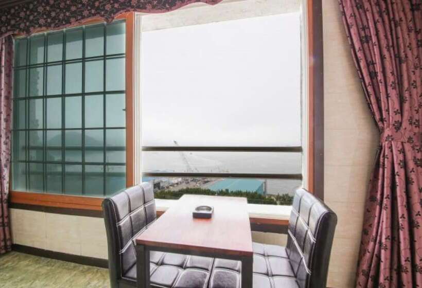 מוטל Namhae Castle