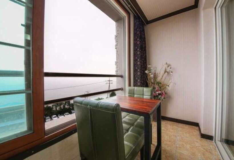 מוטל Namhae Castle