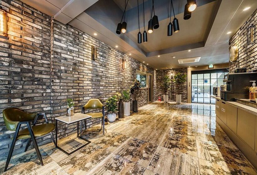 モーテル Osan Avenue