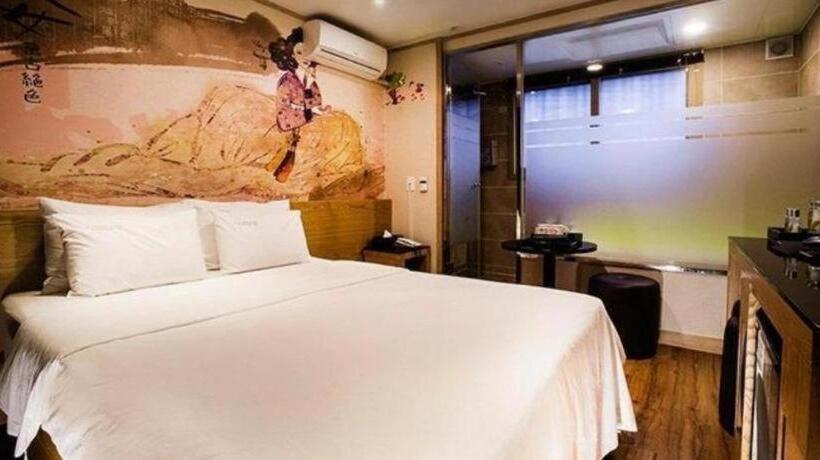 汽车旅馆  Secret Hotel Paju