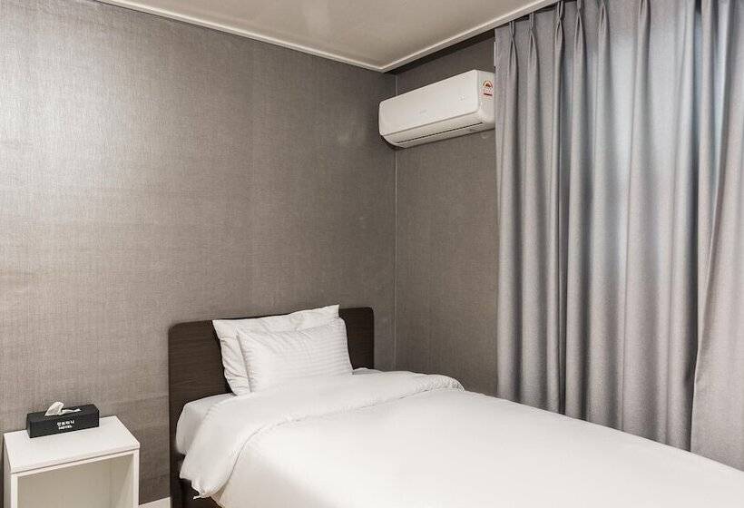 مُتل Pocheon Santorini