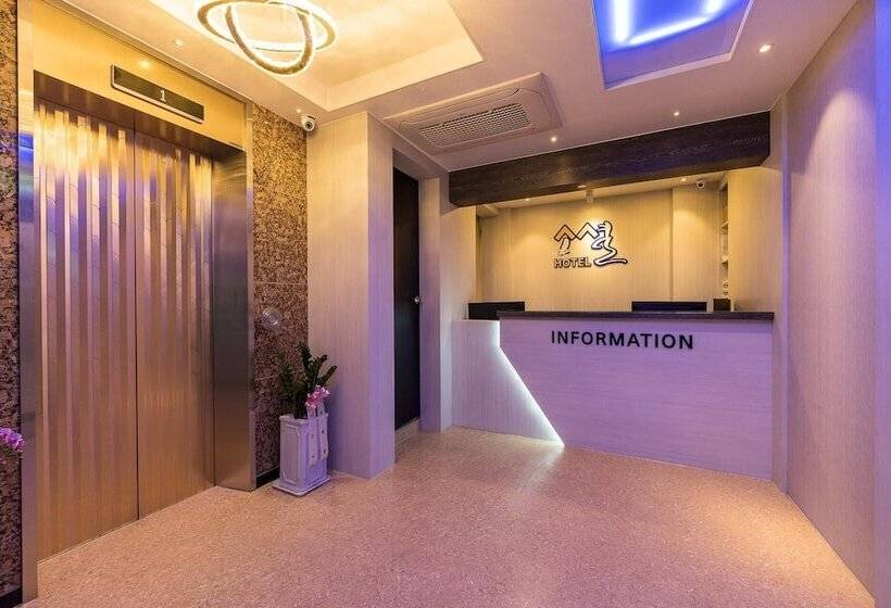 مُتل Pocheon Social