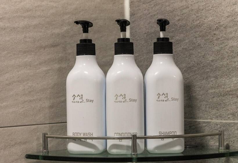 مُتل Pocheon Social