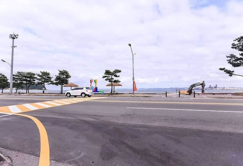 Мотель Pohang Yeongildae N Beach