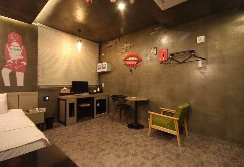 Motel Sacheon  2in1