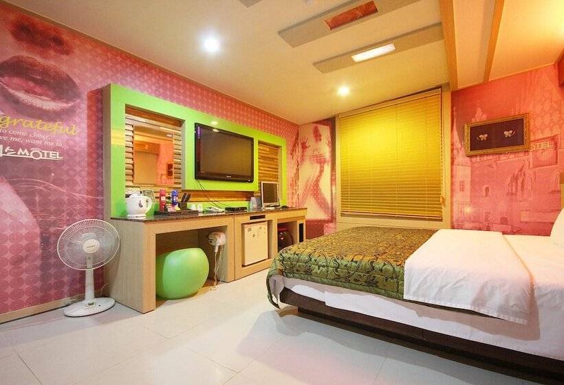 Motel Sacheon Lapis